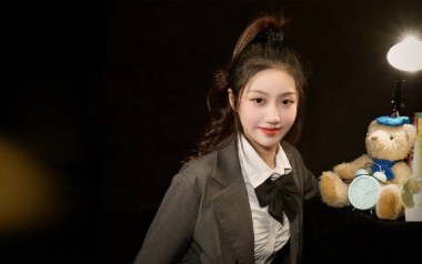 7710吉他六线谱_尹露浠_C调手指指法弹唱伴奏谱_吉他图片谱