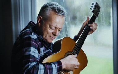 Angelina独奏谱_Tommy Emmanuel_原版编配独奏谱_吉他独奏六线谱