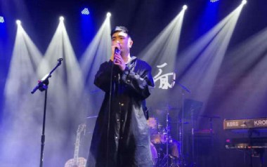 Gorgeous吉他六线谱_沈以诚_C调手指指法原版编配弹唱伴奏谱_高清六线谱