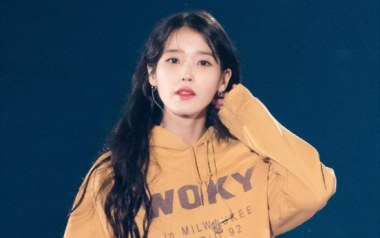 Through The Night吉他六线谱_IU_C调手指指法弹唱伴奏谱_图片谱