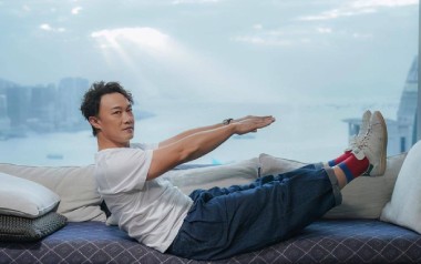 爱是怀疑吉他六线谱_陈奕迅_E调按弦原版编配弹唱伴奏谱_吉他图片谱