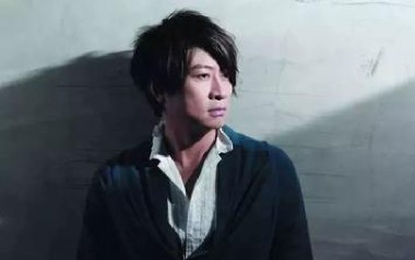 爱一回伤一回吉他六线谱_游鸿明_F调原版编配弹唱伴奏谱_六线图片谱