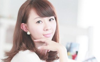 拜年吉他六线谱_卓依婷_C调手指指法原版编配弹唱伴奏谱_图片谱