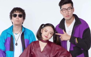 白日梦蓝吉他六线谱_刺猬乐队_C调扫弦节奏版吉他六线谱_吉他弹唱伴奏教程