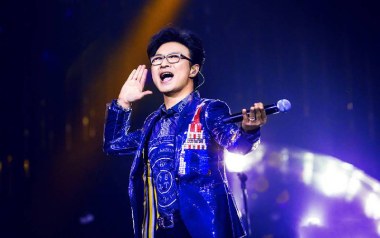 北京北京吉他六线谱节选_汪峰_降E调按弦吉他六线谱_吉他弹唱伴奏教程