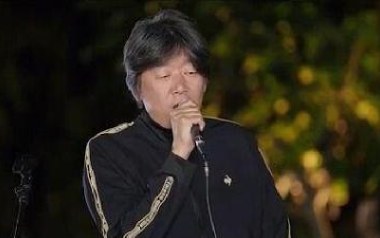 北京的冬天吉他六线谱_老狼_C调手指指法扫弦节奏版_高清图片六线谱