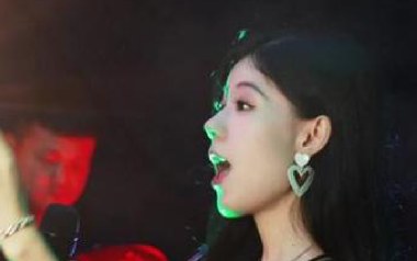 悲伤的爱情吉他六线谱_任夏_G调手指指法弹唱伴奏谱_六线图片谱
