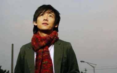 大肚腩吉他六线谱_阿牛_C调手指指法扫弦节奏版_图片谱