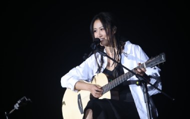 大自在吉他六线谱_陈粒_D调扫弦节奏版弹唱伴奏谱_高清六线谱