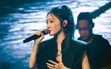都怪我吉他六线谱_胡66_C调按弦简单版弹唱伴奏谱_吉他图片谱