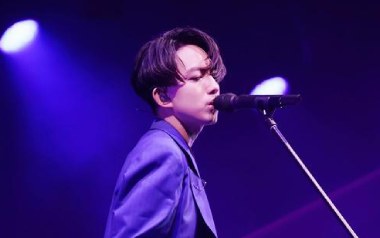 飞吉他六线谱_林宥嘉《飞》E调手指指法原版编配弹唱伴奏谱_图片谱