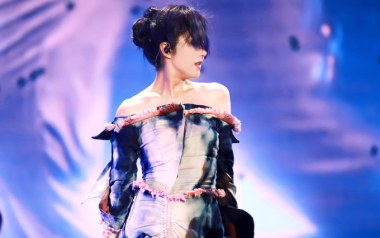 飞女正传吉他六线谱_杨千嬅_C调手指指法原版编配弹唱伴奏谱_高清图片六线谱