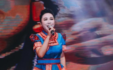 红雪莲吉他六线谱_乌兰托娅_G调手指指法原版编配弹唱伴奏谱_图片谱