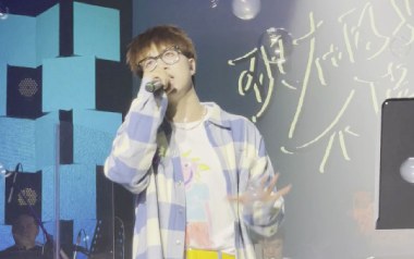 吉他初恋吉他六线谱_刘大壮_C调扫弦节奏版_六线图片谱