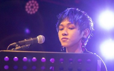 苦厄吉他六线谱_张嫮目_C调手指指法弹唱伴奏谱_图片谱