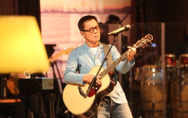 鹿港小镇吉他六线谱_罗大佑_C调手指指法原版编配弹唱伴奏谱_图片谱
