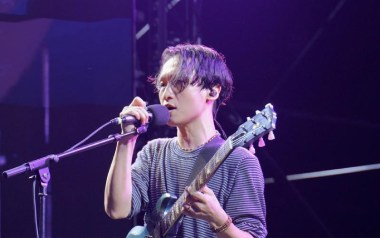 每个眼神都只身荒野吉他六线谱_郭顶_G调原版编配_高清图片六线谱