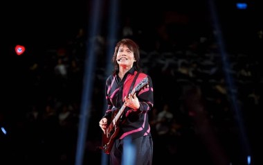 美丽新世界吉他六线谱_伍佰_G调手指指法扫弦节奏版_吉他图片谱