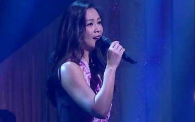 梦里是谁吉他六线谱_王馨平_G调按弦原版编配弹唱伴奏谱_高清六线谱