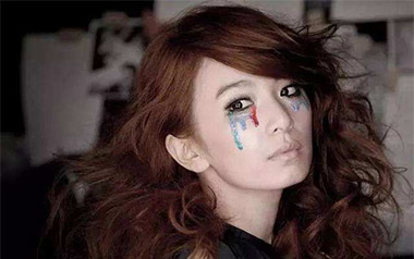 魔鬼中的天使吉他六线谱_田馥甄_C调原版编配弹唱伴奏谱_高清图片六线谱
