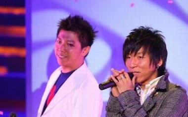 难道吉他六线谱_羽泉_C调手指指法原版编配吉他六线谱_吉他弹唱伴奏教程
