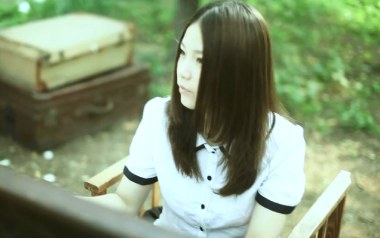 你在看孤独的风景吉他六线谱_本兮/单小源_G调_吉他弹唱伴奏六线谱
