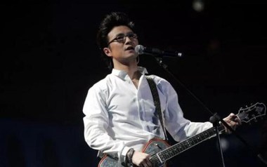怒放的生命吉他六线谱_汪峰_C调手指指法扫弦节奏版_六线图片谱