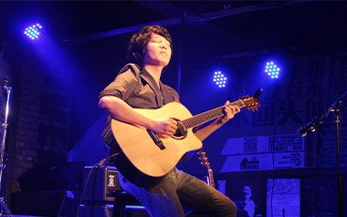 青鸟拇指弹拨吉他六线谱_卢家宏_原版编配独奏谱_独奏曲谱六线谱