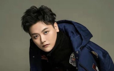 生僻字吉他六线谱_陈珂宇_C调手指指法扫弦节奏版_六线图片谱