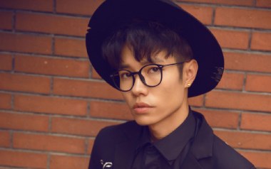涛声依旧吉他六线谱_李行亮/毛宁_G调敲击面板版_吉他图片谱