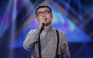 我喜欢的人都跟你好像吉他六线谱_黄恺_D调按弦_高清六线谱