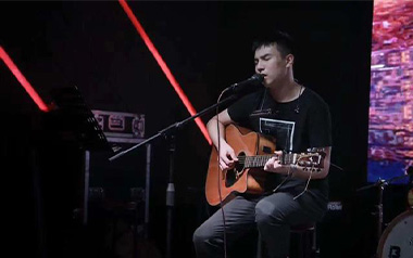 雾吉他六线谱_张小九/年年_G调按弦原版编配弹唱伴奏谱_高清六线谱