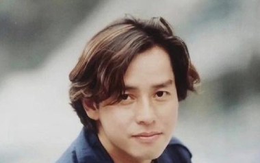 小风波吉他六线谱_谭咏麟_G调手指指法原版编配弹唱伴奏谱_高清六线谱