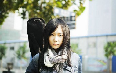 小傻瓜吉他六线谱_邵夷贝_G调原版编配弹唱伴奏谱_高清图片六线谱