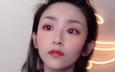 心恋吉他六线谱_阎其儿Jill_C调打板版吉他六线谱_吉他弹唱伴奏教程