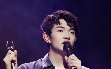 一种原谅吉他六线谱_颜人中_G调手指指法简单版_高清六线谱
