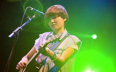 一个人吉他六线谱_铃凯_G调止音技巧扫弦节奏版_高清图片六线谱