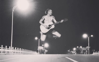 忆往不忘吉他六线谱_夏小虎_C调手指指法弹唱伴奏谱_图片谱