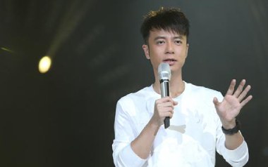 友情岁月吉他六线谱_李克勤_C调手指指法原版编配吉他六线谱_吉他弹唱伴奏教程