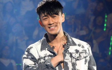 幼稚完拇指弹拨吉他六线谱_林峰_原版编配独奏谱_吉他独奏谱六线谱