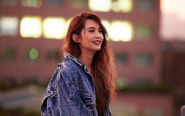 雨爱吉他六线谱_杨丞琳_C调扫弦节奏版吉他六线谱_吉他弹唱伴奏教程