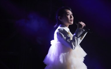 知道不知道独奏谱_刘若英_吉他独奏曲谱六线谱_拇指弹拨吉他教程